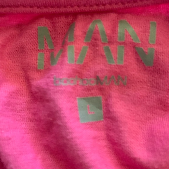 MAN boohooMAN men’s pink sleeveless TShirt chest 42 in length 28 in 100% cotton - Picture 5 of 7